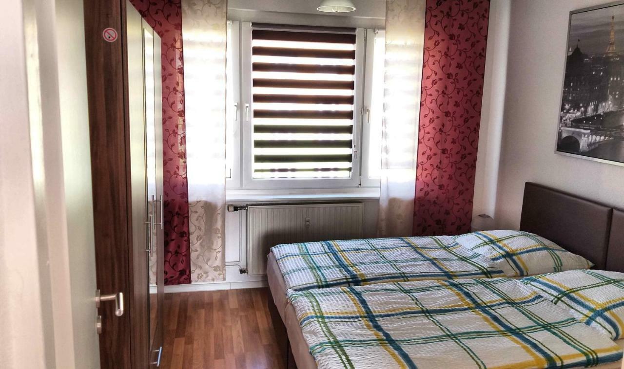 Komfort Ferienwohnungen Zwenkauer See Extérieur photo