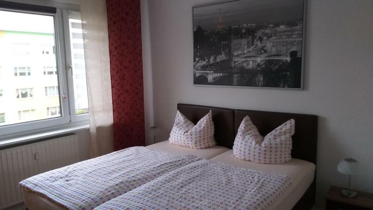 Komfort Ferienwohnungen Zwenkauer See Extérieur photo