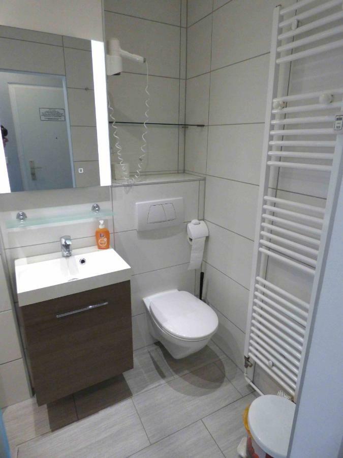 Komfort Ferienwohnungen Zwenkauer See Extérieur photo