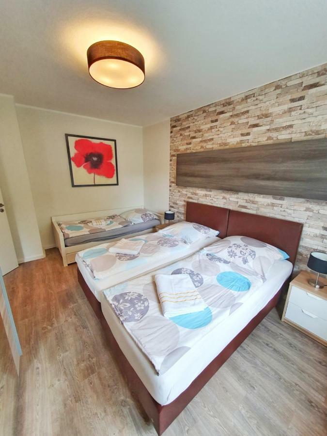 Komfort Ferienwohnungen Zwenkauer See Extérieur photo